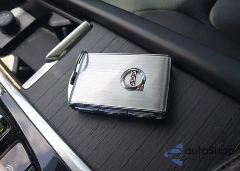 2020 Volvo Xc90 T6 Momentum 7 Passenger from USA, damaged, VIN YV4A22PK2L1551222